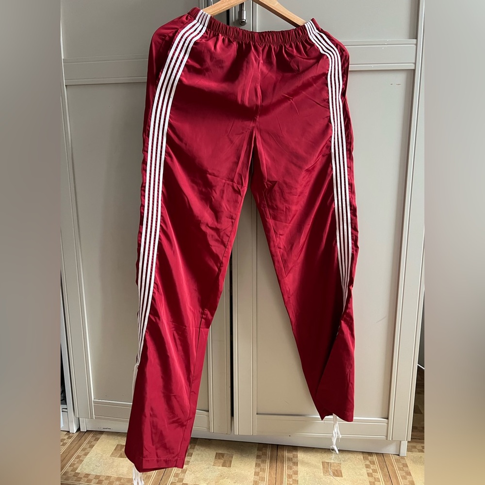 NEVER WORN, Edikted Red Jogger